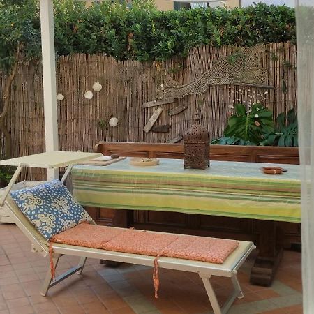 Villa Casa Alfonsina à Viareggio Extérieur photo